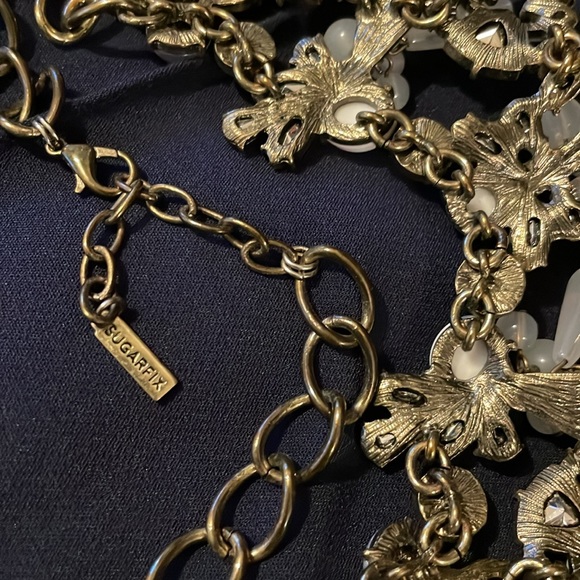 Sugarfix necklace, antique gold tone and white and faux diamond gems - Picture 3 of 3